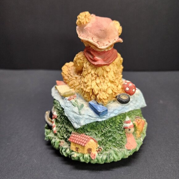 Vintage Resin Baby Girl Bear Music Box Ornate Decorative - Picture 3 of 7